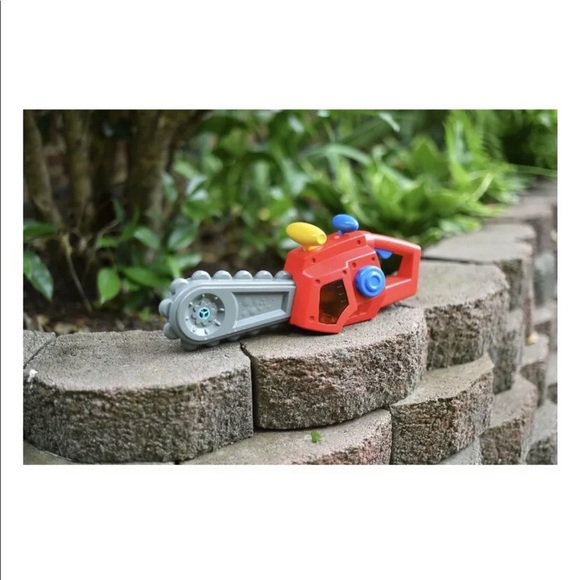 Play Day Bubble N Go Leaf Blower, Bubble Chainsaw - Picture 3 of 4